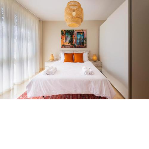 Bare & Beautiful 1 BDR Mangroovy Free Pool & Beach Access