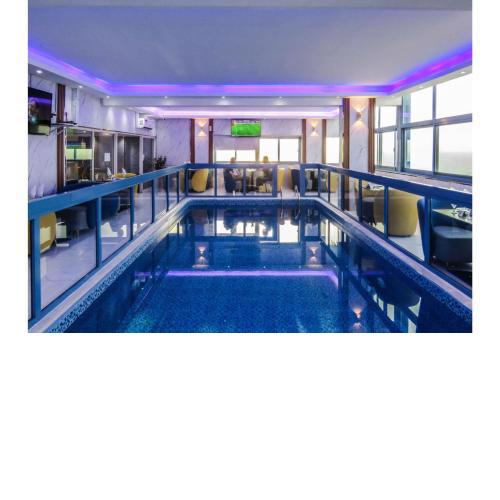 Bareen Hotel