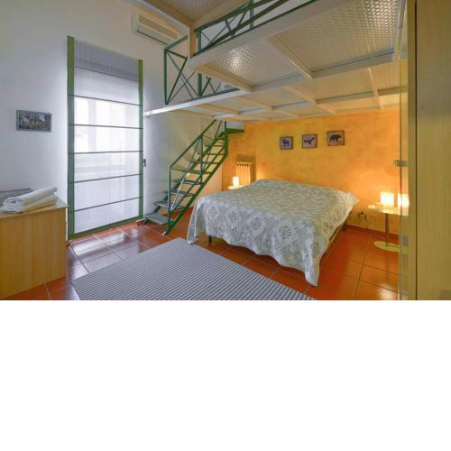 Bari city center: WHOLE APARTMENT exclusive use
