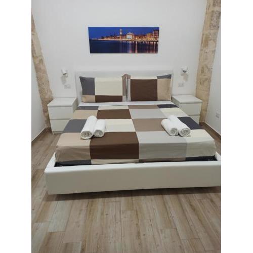 Bari White House