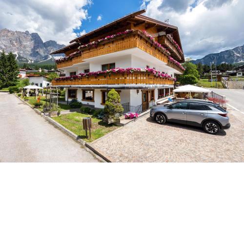 Barisetti Sport Hotel