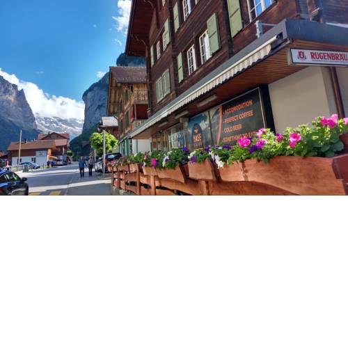 BASE Cafe