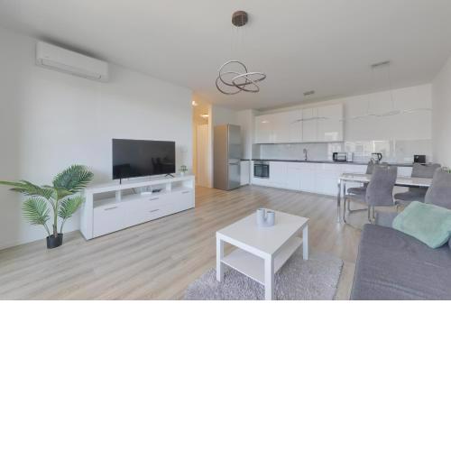 Bazova apartment with free parking