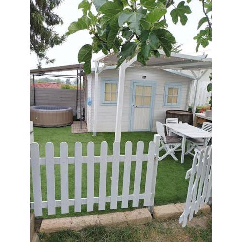 B&B Casetta vista mare con piscina