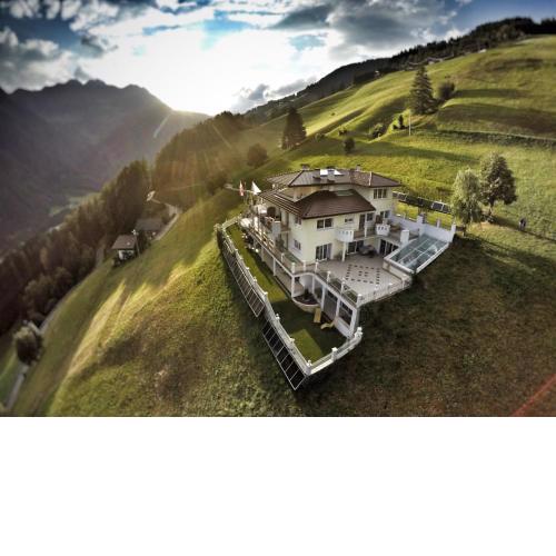 B&B Das Land-Palais - Private Luxury Hideaway