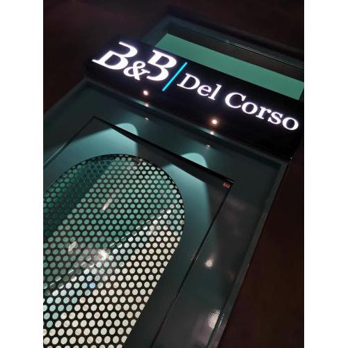 B&B DEL CORSO - Foggia - AMBIENTE SANIFICATO CON GENERATORE DI OZONO E LAMPADE GERMICIDA AD OZONO PER LA DISINFEZIONE DI ARIA E AMBIENTI - Parcheggio Custudito a pagamento - Netlifix TV