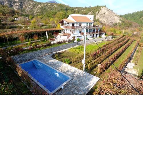B&B Domacinstvo Raicevic