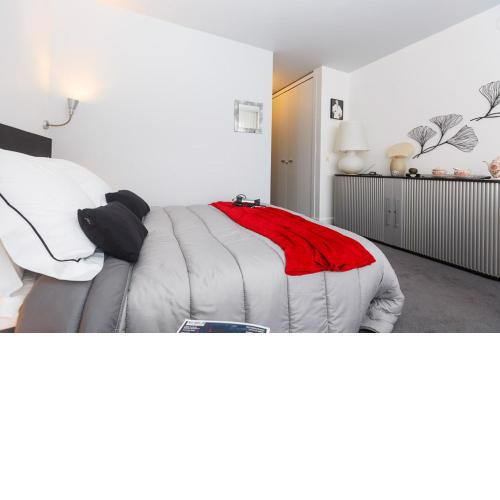 B&B Junior Suite Paris Tour Eiffel