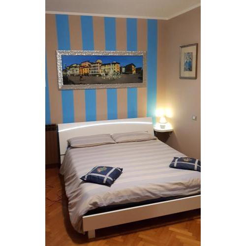 B&B RUFHOUSE