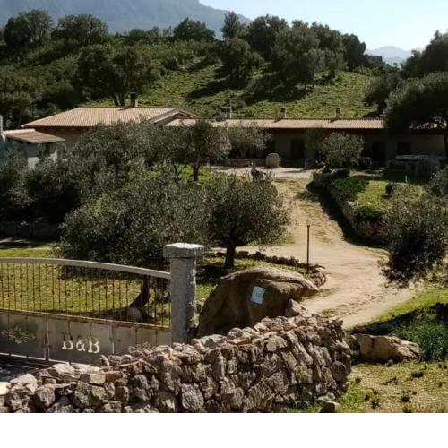 B&B SA MENDULA