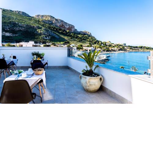 B&B Una Terrazza sul Golfo di Sferracavallo