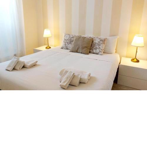 BBHOME Stylish gold apartment near Trastevere Station