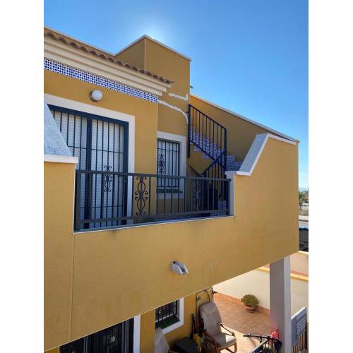 BEACH APARTMENS
