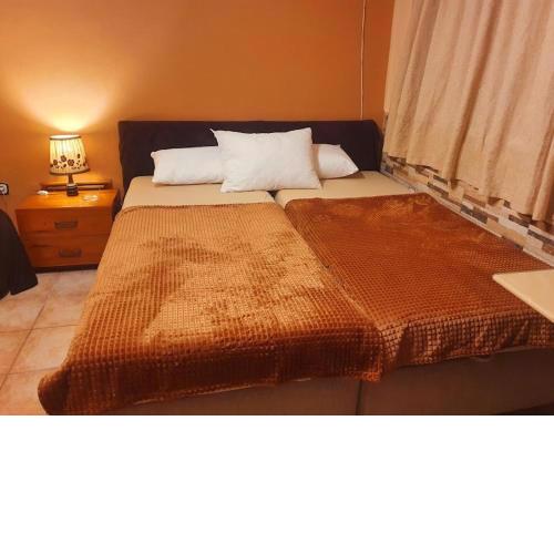 Beach Front Studio at Voula -Athenian Riviera , with Private Entrance