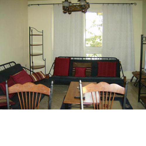 Beach front villa in Napqe
