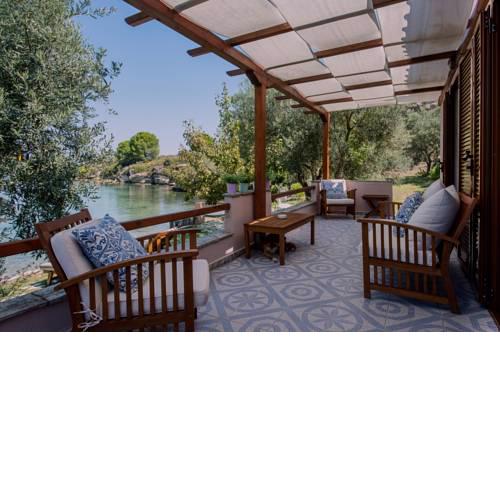 Beach House Onar