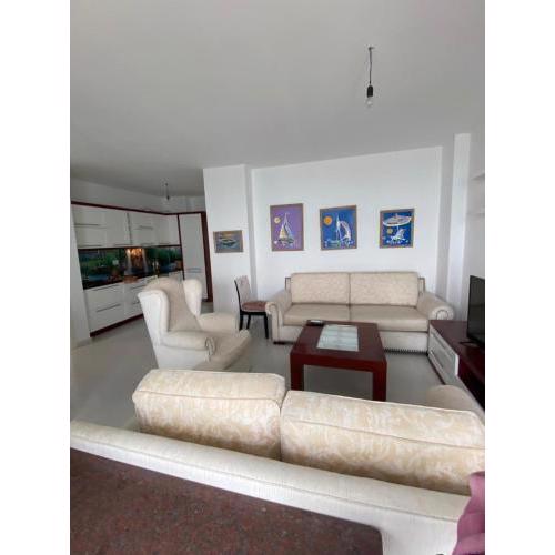 Beach Luxury Apartment Shëngjin