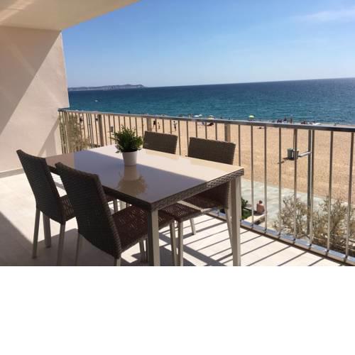 Beach Palace B-2