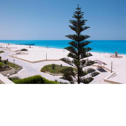 Beachfront Chalet in Green Beach, North Coast