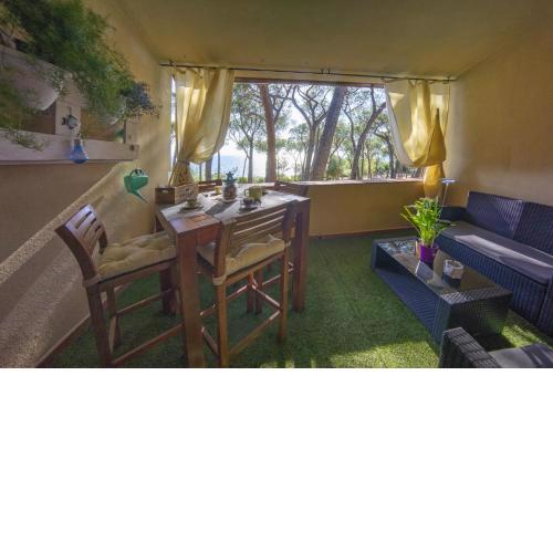 Beachfront Flat with Terrace