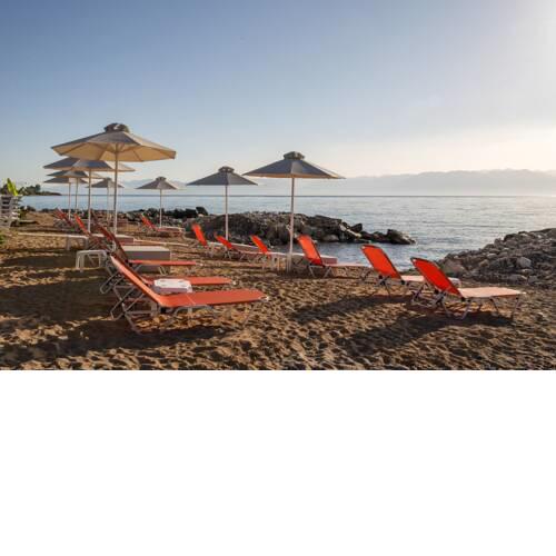 Beachfront Homely Nest - Breakfast included