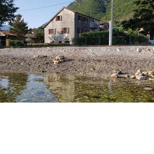 Beachfront House Jovan