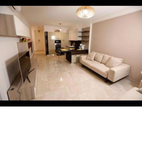 Beachfront Sion Sarande Apartment 1