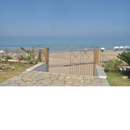 Beachfront Studio Apartments in Agios Gordios Beach