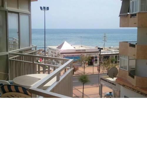 Beachfront with sea views and pool