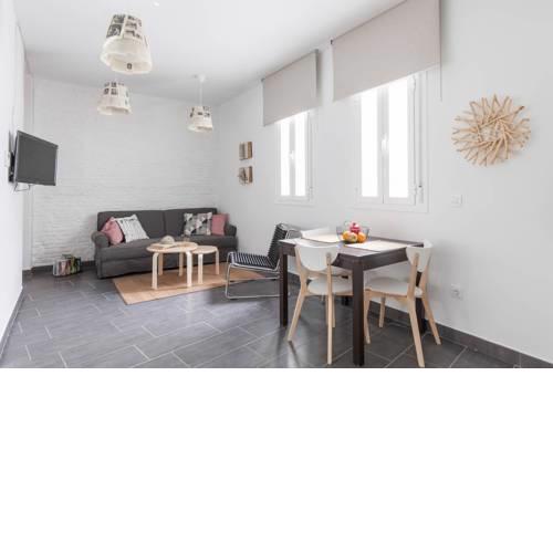 Beautiful 1 bedroom apartment A/C,WiFi