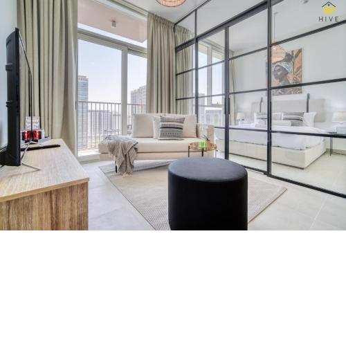 Beautiful 1 Bedroom apartment in Collective 2.0