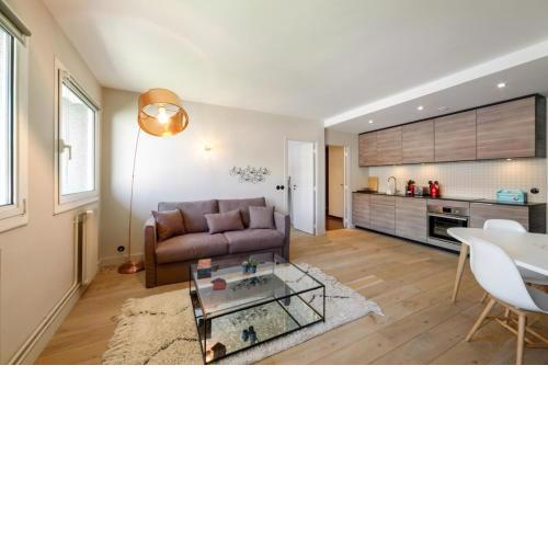 Beautiful 1 Bedroom Apartment near Eiffel Tower
