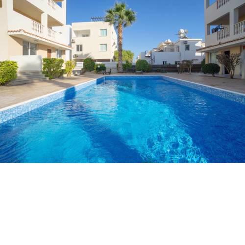 Beautiful 2 bed apartment in Paphos Cyprus