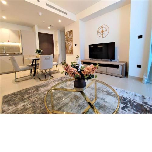 Beautiful 2 bedroom next to Business Bay - Sobha Creek Vista