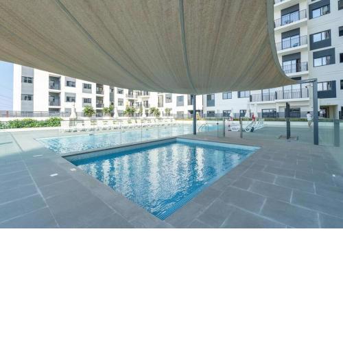Beautiful 2BD & Right At The Metro & Brand NEW