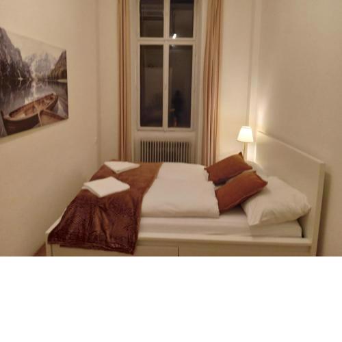 Beautiful 2BR Apt.- Perfect for Longstays