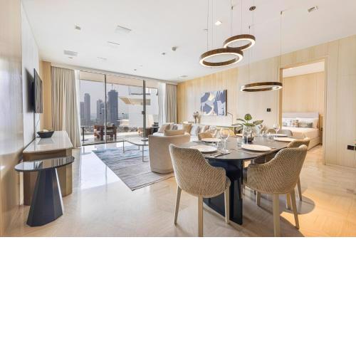 Beautiful 2BR High-Floor Marina View in Five