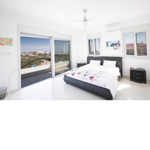 Beautiful 5 Star Holiday Villa in a Prime Location in Protaras, Book Early to Secure Your Dates, Protaras Villa 1230