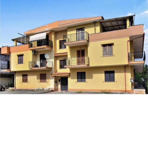 Beautiful Apartment In Badolato With 2 Bedrooms