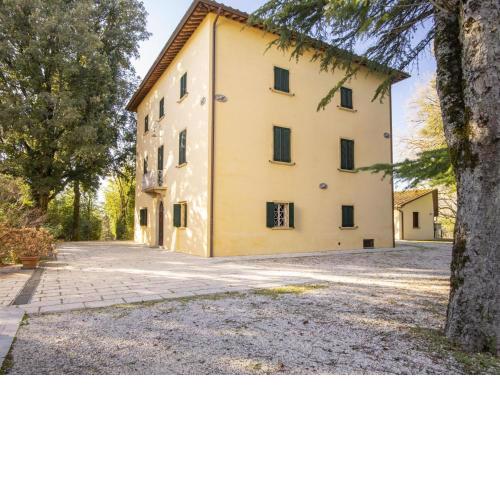 Beautiful Apartment in Citerna with Swimming Pool