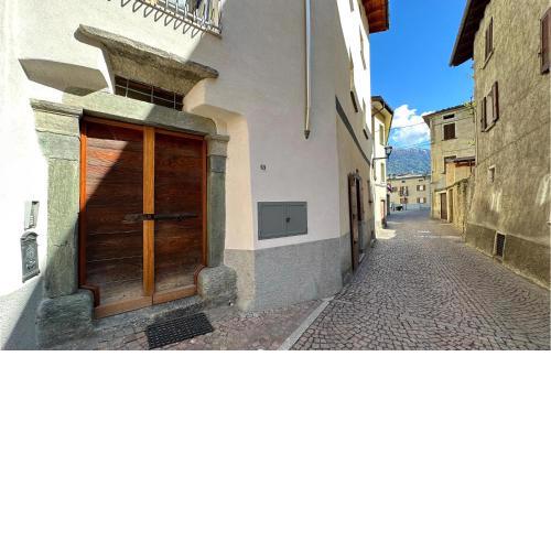 Beautiful Apartment In Grosotto With Wifi And 2 Bedrooms