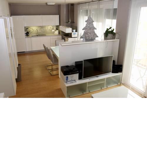 BEAUTIFUL apartment in Ljubljana with FREE PARKING