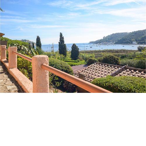 Beautiful apartment in Porto Azzurro with
