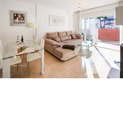 Beautiful apartment in Santa Pola with Outdoor swimming pool, WiFi and 3 Bedrooms