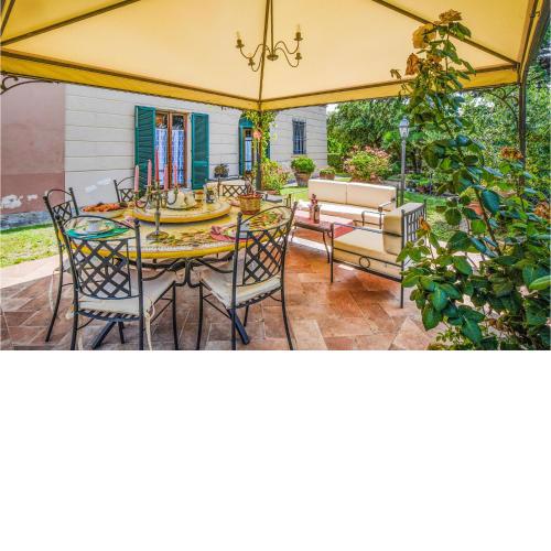 Beautiful Apartment In Stibbiolo With Wifi And 2 Bedrooms