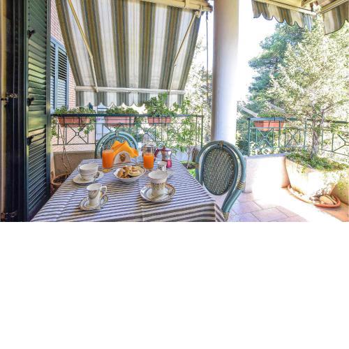 Beautiful apartment in Termoli with WiFi and 2 Bedrooms