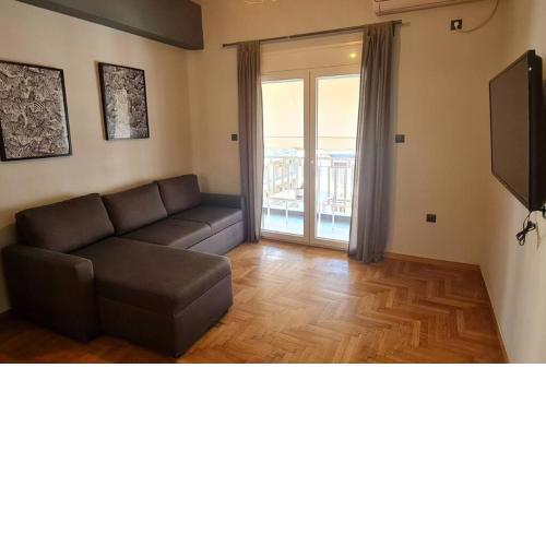 Beautiful apartment in the heart of Athens.