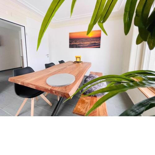 Beautiful, bright, large apartment with balcony smarttv