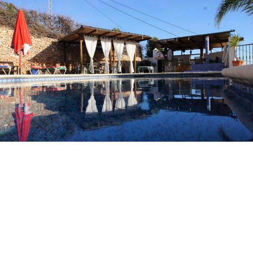 Beautiful Campo hideaway for family & friends