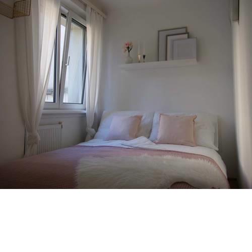 Beautiful & Central 2-room Apartment Vienna